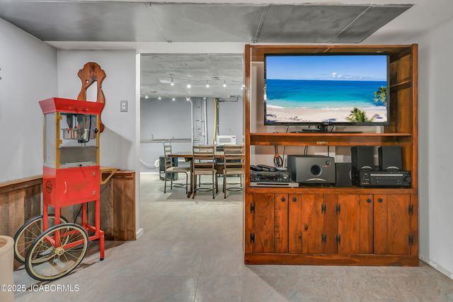 4200 WINDY HILL LANE, Jefferson City, MO 65101