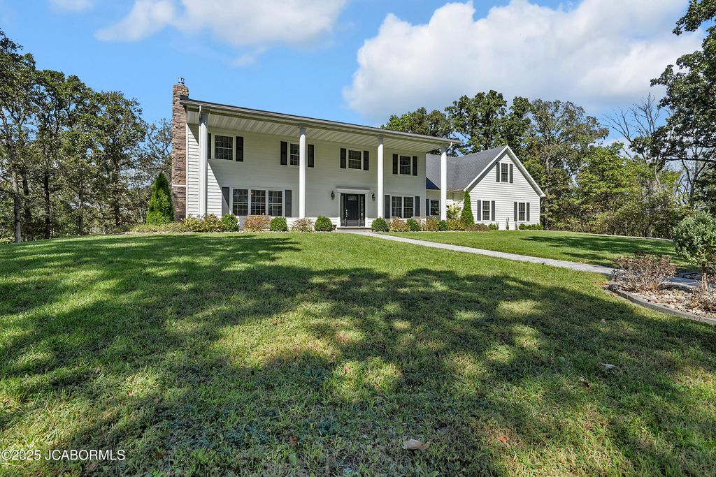 4200 WINDY HILL LANE, Jefferson City, MO 65101