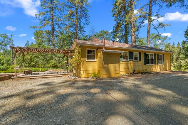 5660 State Highway 193, Georgetown, CA 95634