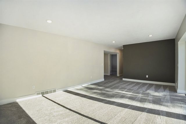 3545 Wickham Drive, Norton Shores, MI 49441