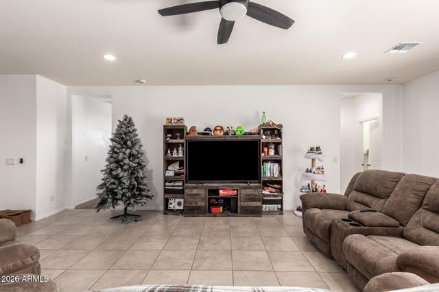 1169 W FALLS CANYON Drive, Casa Grande, AZ 85122