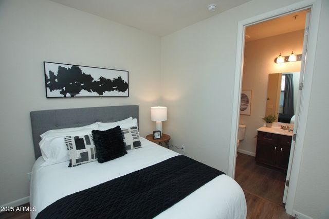 2090 S DORSEY Lane 1025, Tempe, AZ 85282