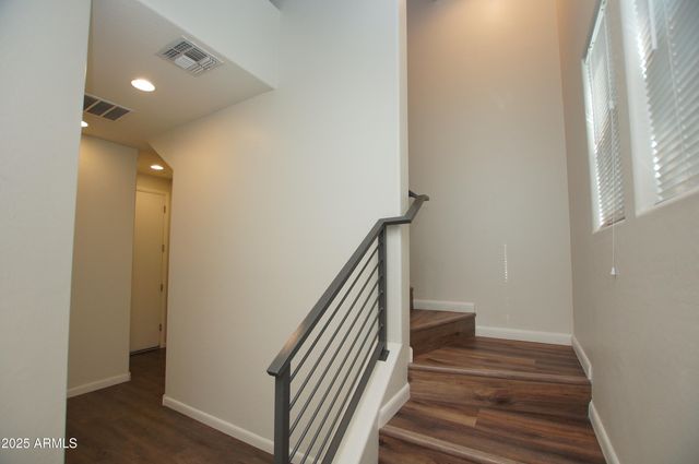 2090 S DORSEY Lane 1025, Tempe, AZ 85282