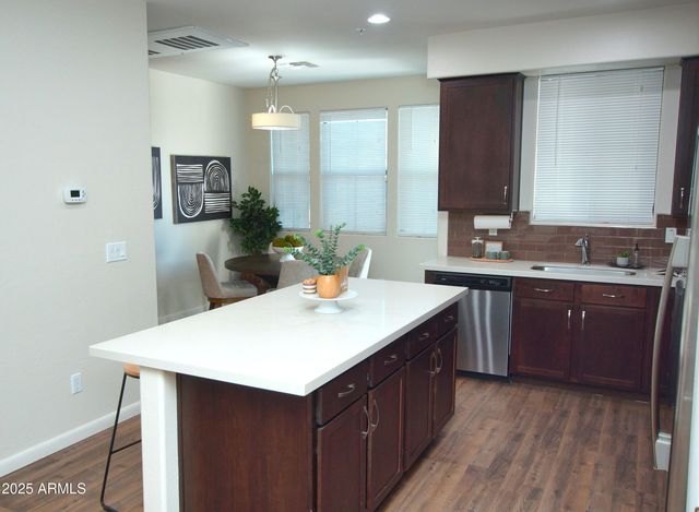 2090 S DORSEY Lane 1025, Tempe, AZ 85282