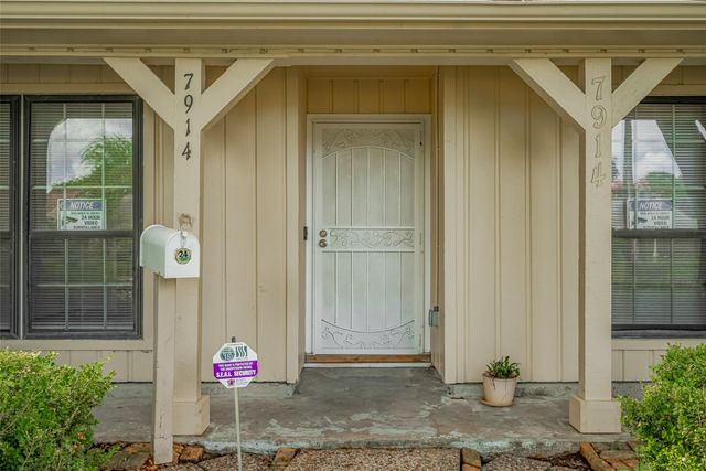 7914 Roos Road, Houston, TX 77036