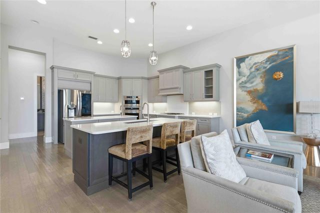 8452 LINDRICK LANE, Bradenton, FL 34202