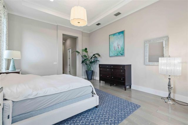 8452 LINDRICK LANE, Bradenton, FL 34202