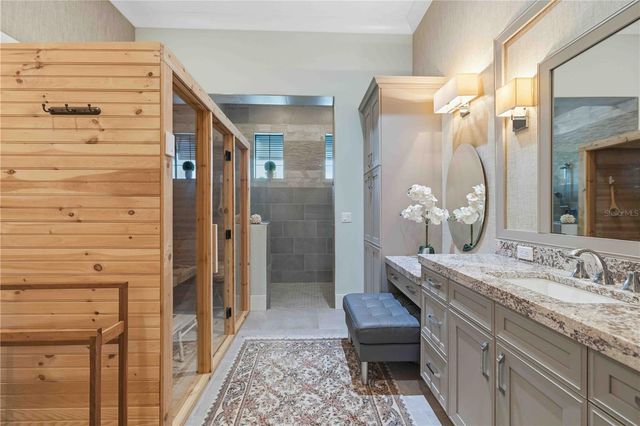8452 LINDRICK LANE, Bradenton, FL 34202