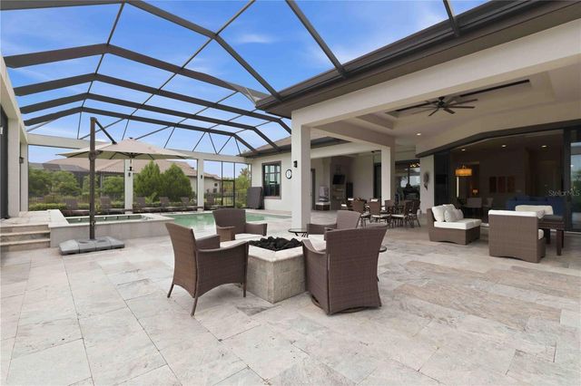 8452 LINDRICK LANE, Bradenton, FL 34202