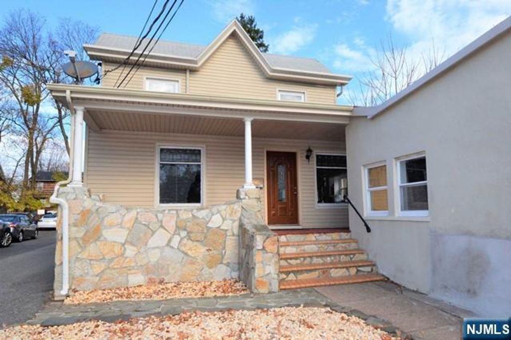 137 E Main Street, Ramsey, NJ 07446