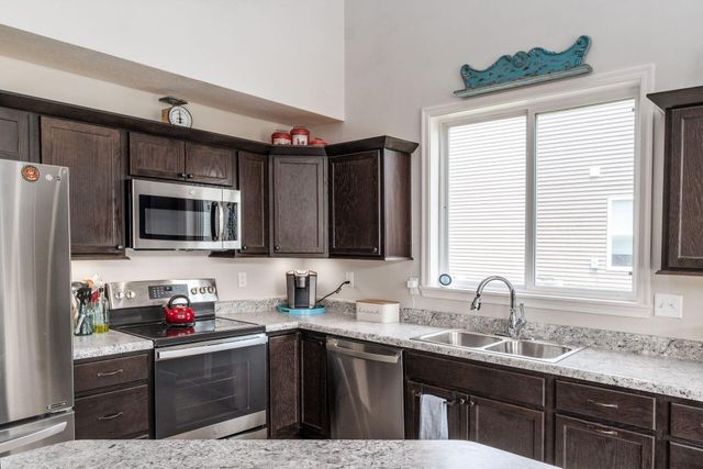 6105 Barclay Court, Canal Winchester, OH 43110