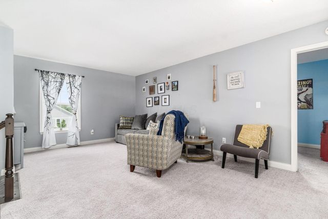 6105 Barclay Court, Canal Winchester, OH 43110