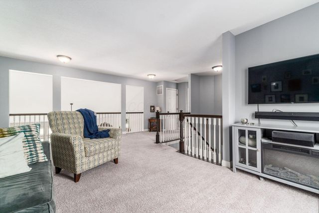 6105 Barclay Court, Canal Winchester, OH 43110