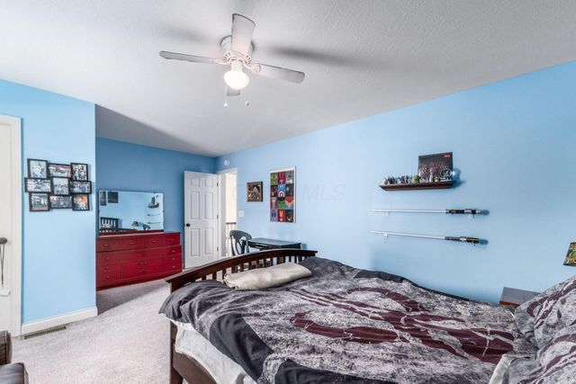 6105 Barclay Court, Canal Winchester, OH 43110