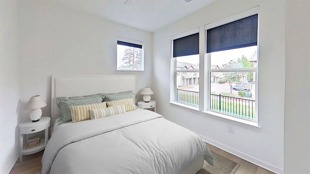 1941 Sawdust Road 152, The Woodlands, TX 77380