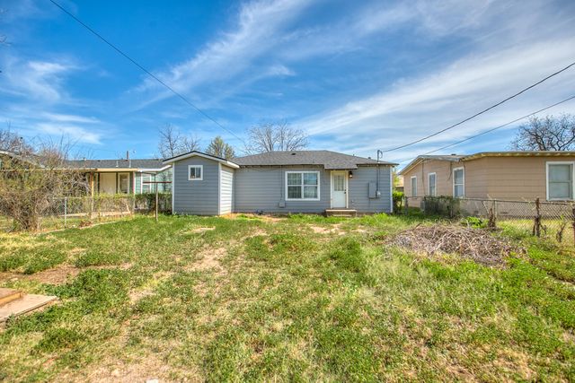 2706 Guadalupe Street, San Angelo, TX 76901