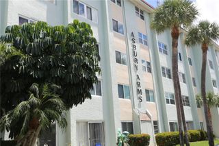 801 83RD AVENUE N 309, St Petersburg, FL 33702