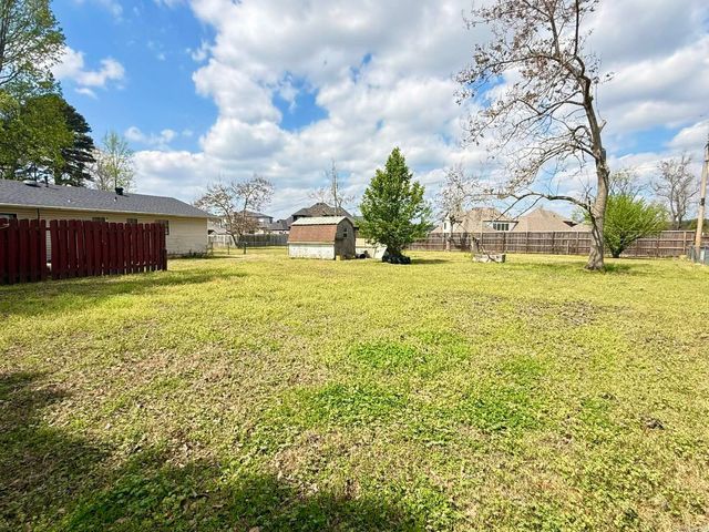 6684 Garvin Drive, Benton, AR 72019