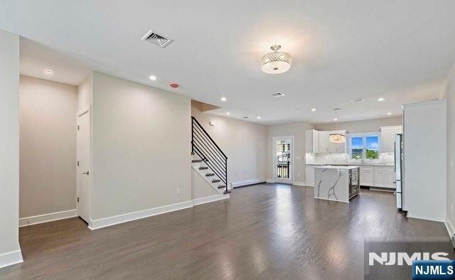82 W Ruby Avenue C, Palisades Park, NJ 07650