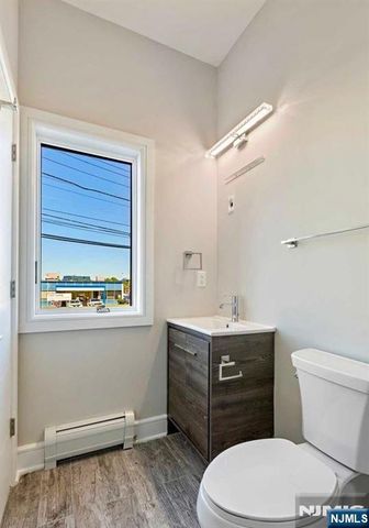 82 W Ruby Avenue C, Palisades Park, NJ 07650