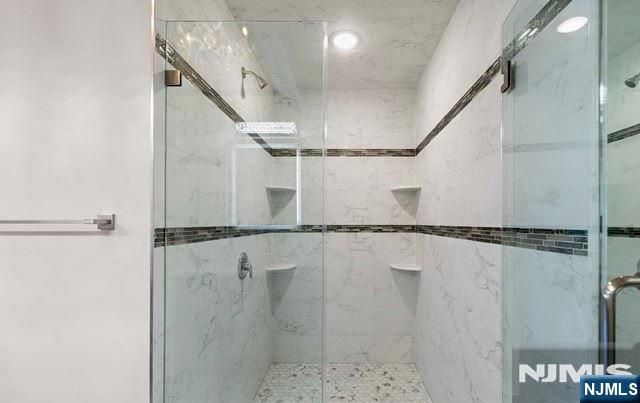 82 W Ruby Avenue C, Palisades Park, NJ 07650