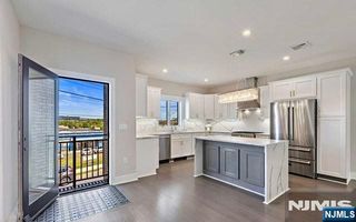 82 W Ruby Avenue C, Palisades Park, NJ 07650