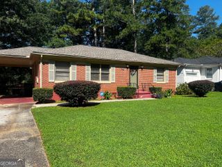 2533 Plantation Drive, East Point, GA 30344