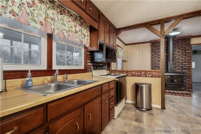 320 Fairview Road, Memphis, IN 47143