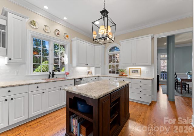 106 Gammon Point Court, Mooresville, NC 28117