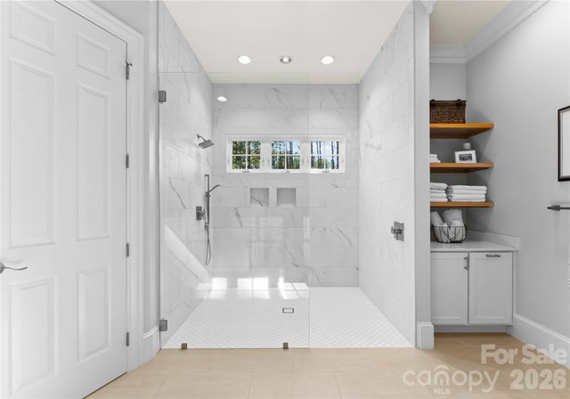 106 Gammon Point Court, Mooresville, NC 28117