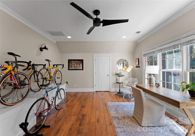 106 Gammon Point Court, Mooresville, NC 28117