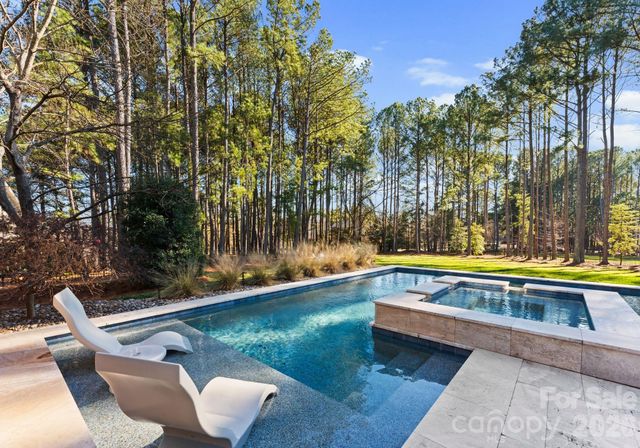 106 Gammon Point Court, Mooresville, NC 28117