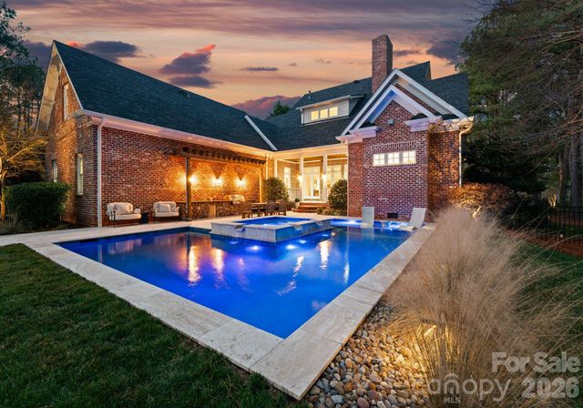 106 Gammon Point Court, Mooresville, NC 28117