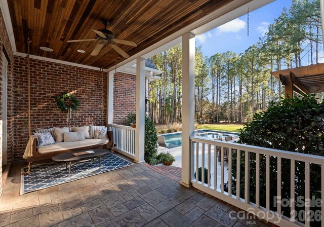 106 Gammon Point Court, Mooresville, NC 28117