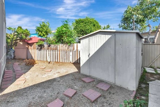 105 Monaco, Santa Ana, CA 92703