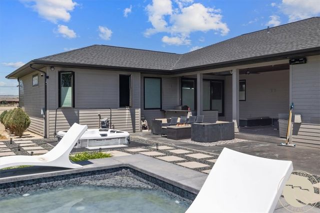 5527 Green Teal Drive, Billings, MT 59106