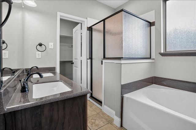 1626 Hawthorne Street, Cleburne, TX 76033
