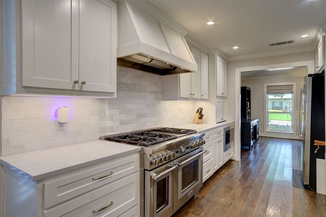 9618 Atherton Drive, Dallas, TX 75243