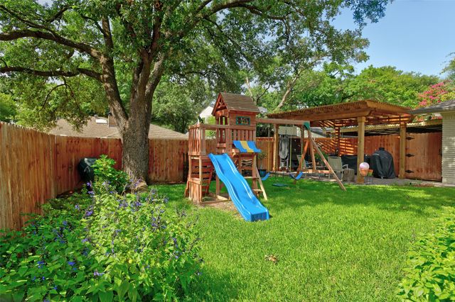 9618 Atherton Drive, Dallas, TX 75243