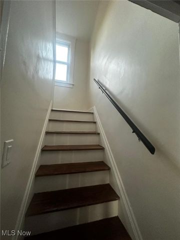 3389 Kildare Road, Cleveland Heights, OH 44118