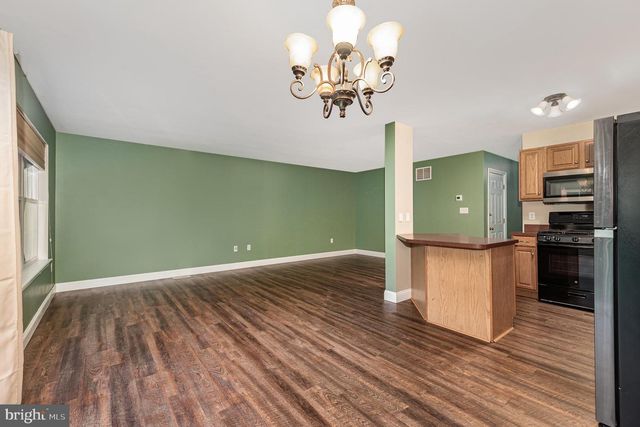 129 BUCKLEY DR, Harrisburg, PA 17112