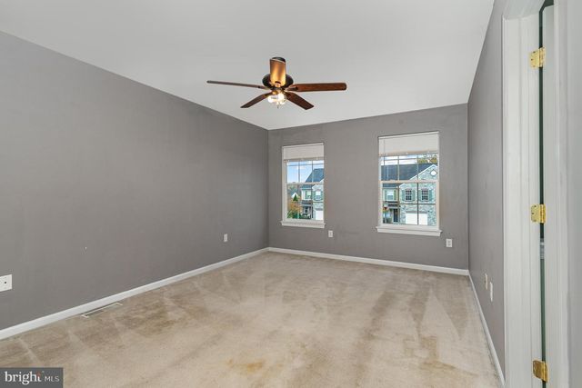 129 BUCKLEY DR, Harrisburg, PA 17112