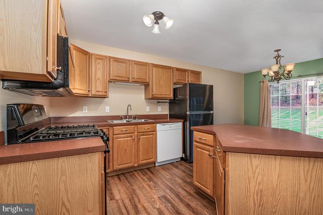 129 BUCKLEY DR, Harrisburg, PA 17112