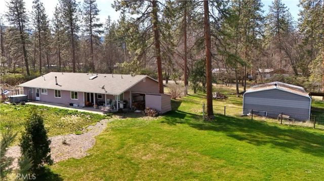 5328 Woodland Dr, Yreka, CA 96097