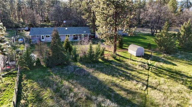 5328 Woodland Dr, Yreka, CA 96097