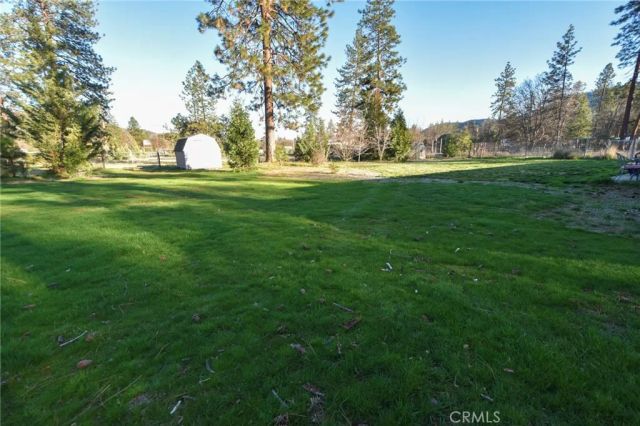 5328 Woodland Dr, Yreka, CA 96097