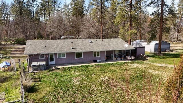 5328 Woodland Dr, Yreka, CA 96097