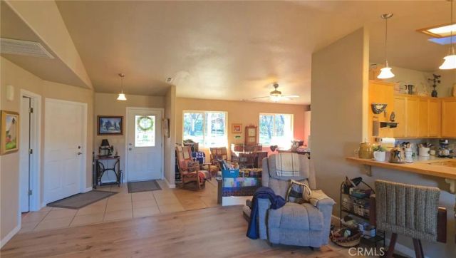 5328 Woodland Dr, Yreka, CA 96097
