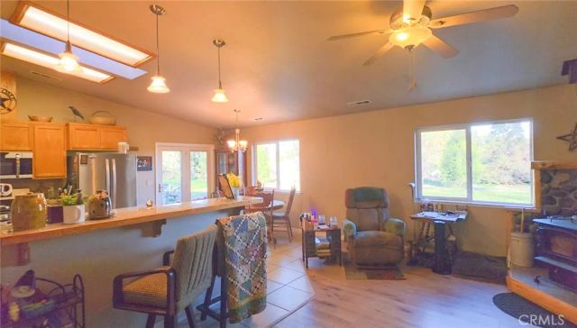 5328 Woodland Dr, Yreka, CA 96097