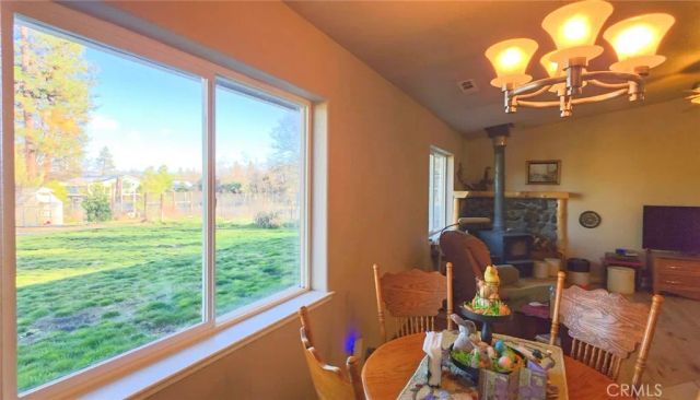 5328 Woodland Dr, Yreka, CA 96097